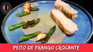 Leia mais sobre o artigo Peito de frango com purê de cogumelos e molho de sálvia